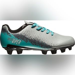 DSG Kids' Teal/Grey Soccer Cleats Size 8K
Excellent Condition
(Worn Once)
